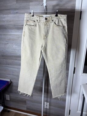 Topshop Light Cream Straight-Leg Jeans with Raw Hem 1387